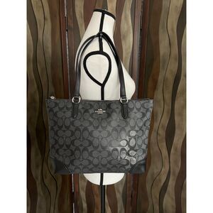 Coach Signature Canvas Zip Tote Bag